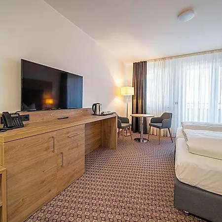Ee Bed & Breakfast 4*